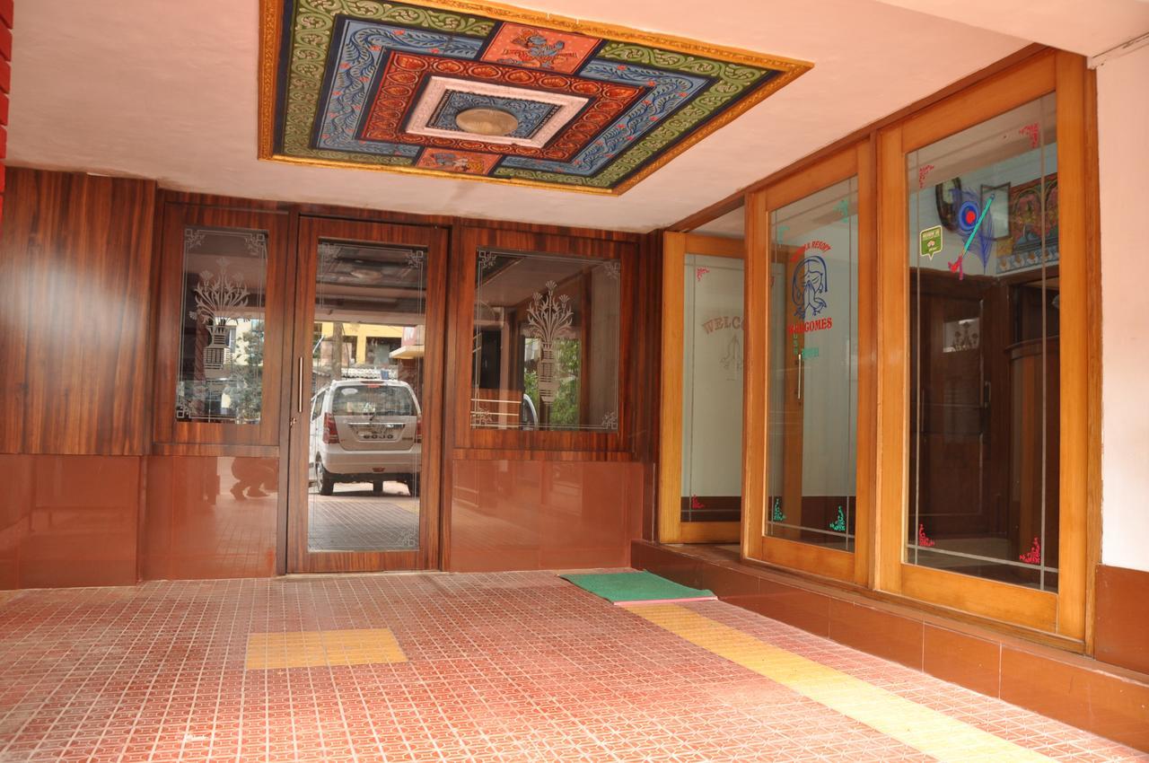 Radhika Resort ブバネーシュワル エクステリア 写真